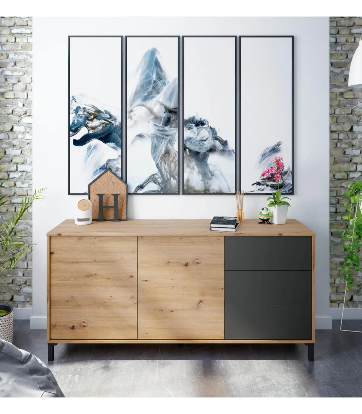 Aparador Noelia 2 puertas y tres cajones acabado en roble y gris antracita 74 cm (alto) x 154 cm (ancho) x 41 cm (prof.)