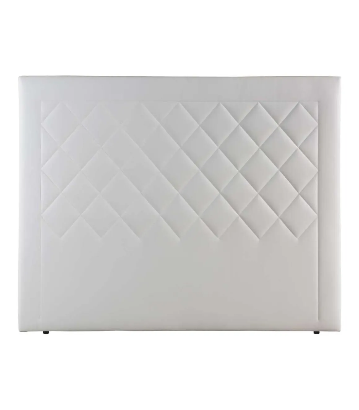 Cabecero Romo tapizado en polipiel blanco. 130 cm (alto), 145 cm (ancho), 7 cm (fondo).