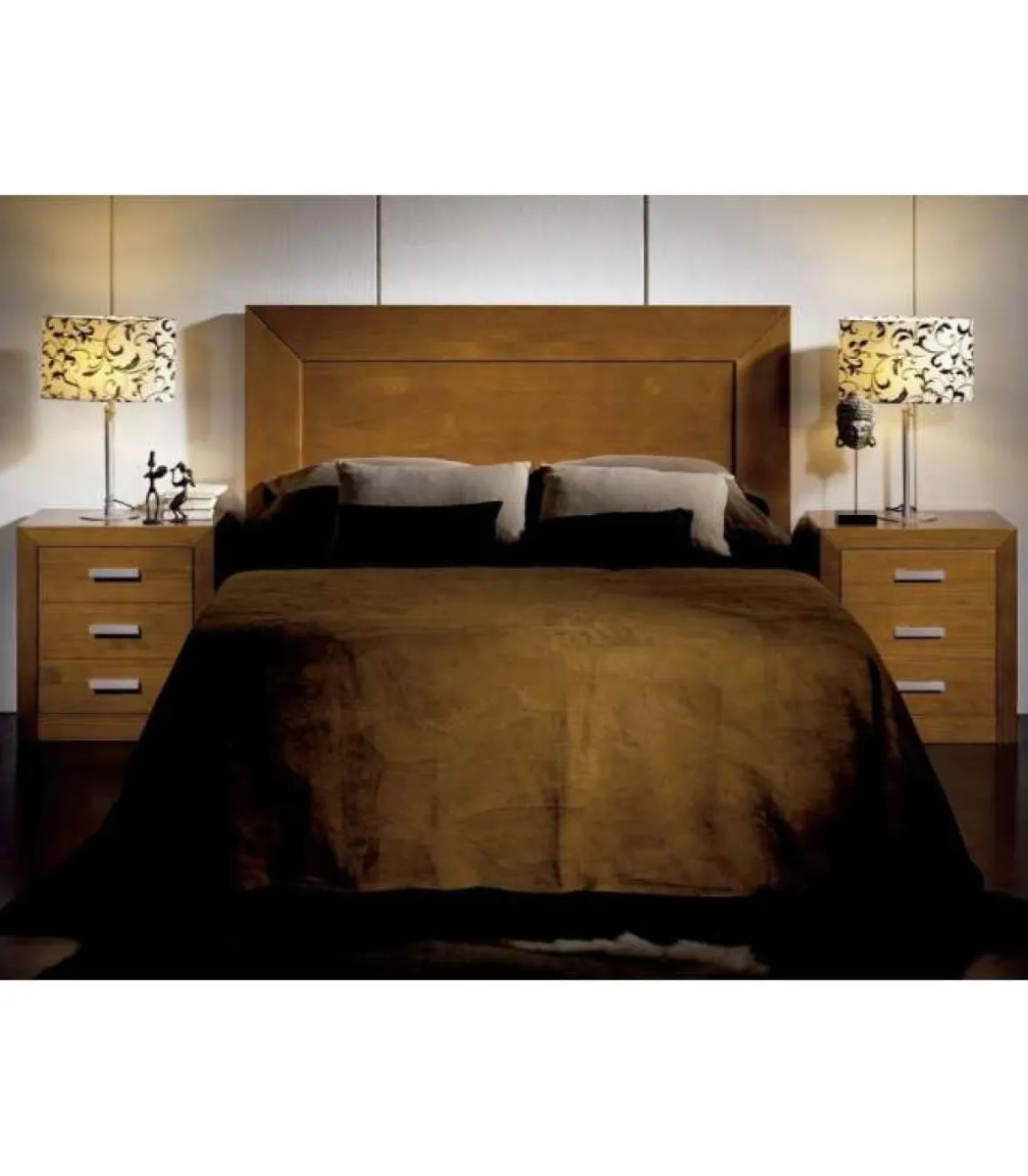 Conjunto Dormitorio matrimonio con cabecero 135 + 2 mesitas en madera maciza