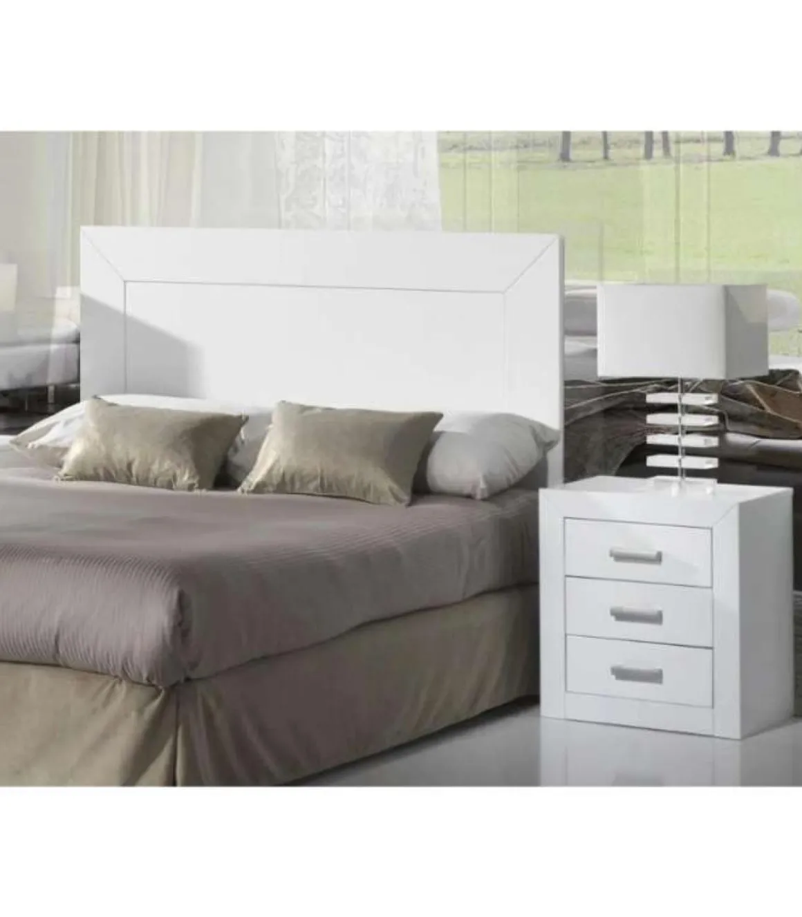 Conjunto matrimonio cabecero de 135 cm + 2 mesitas en madera con acabado blanco
