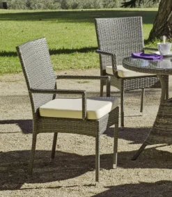 Conjunto para jardín de mesa+4 sillones+4 cojines Mali acabado rattan sintetico gris.