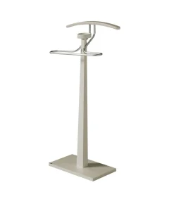 Galan 368 lacado en vison y herraje cromo. 112 cm(alto), 46 cm (ancho), 34 cm(fondo).