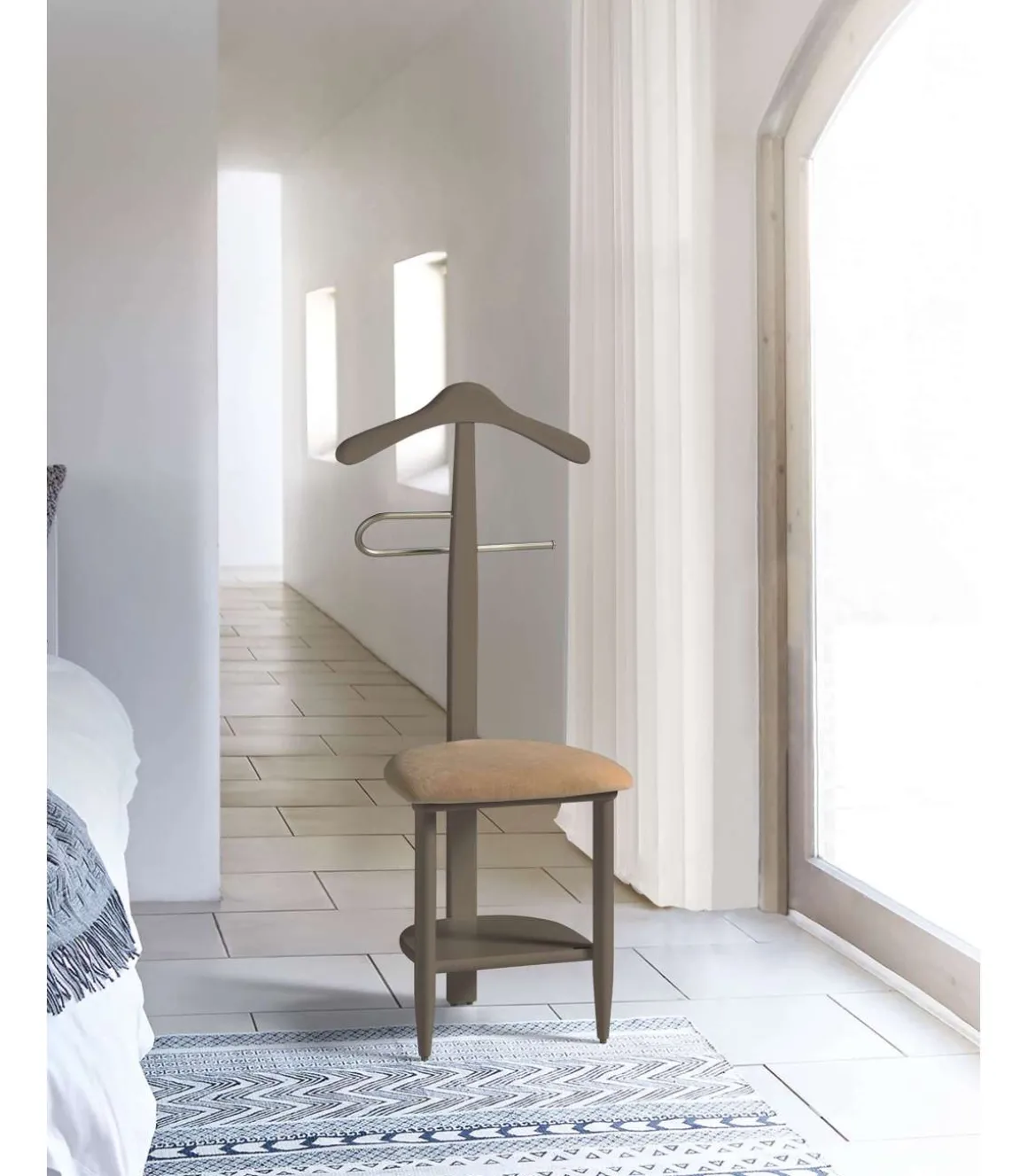 Galán 361 con asiento en beige herrajes cromado satinado lacado moka, 105 cm(alto)45 cm(ancho)41 cm(largo)