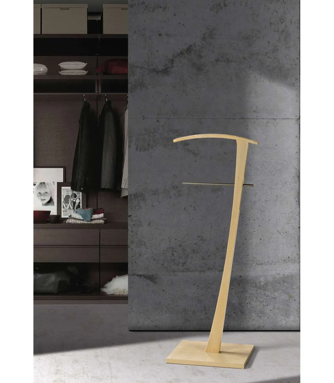 Galán 310 herraje cromo satinado lacado natural, 115cm(alto) 48cm(ancho) 28cm(largo)