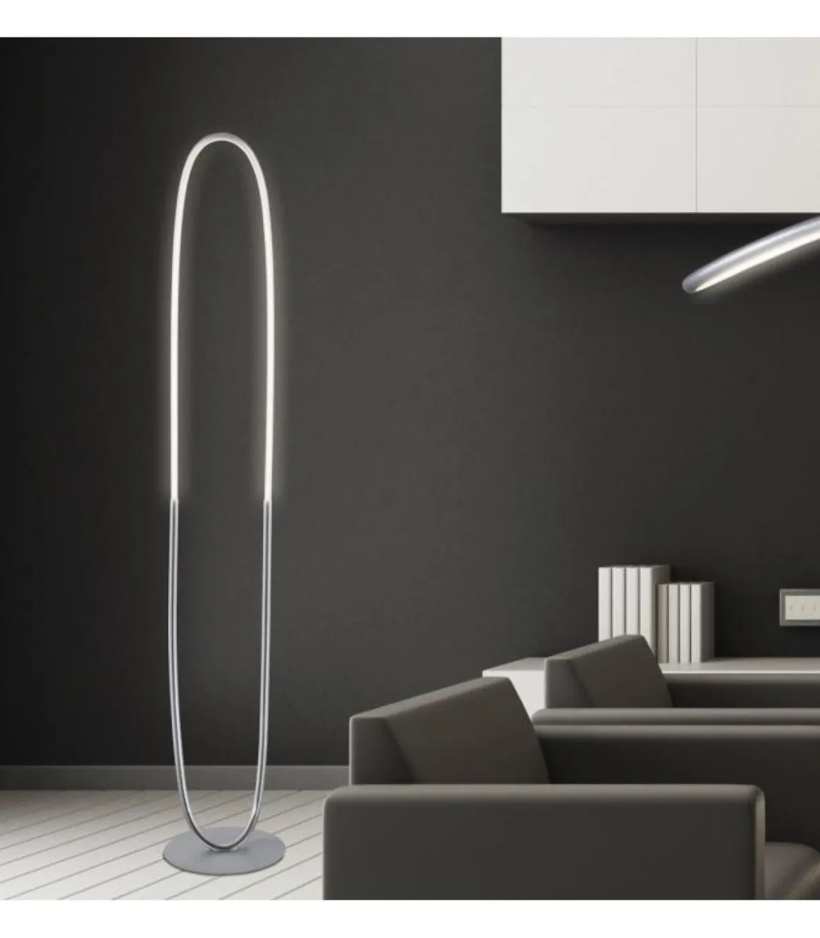 Lámpara led de pie para salón cromo modelo Mya, 162 cm(alto) 29 cm(ancho)18 cm(fondo).