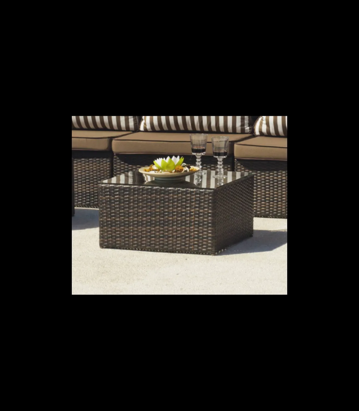 Mesa centro para terraza jardín Caruno medula sintética marrón.