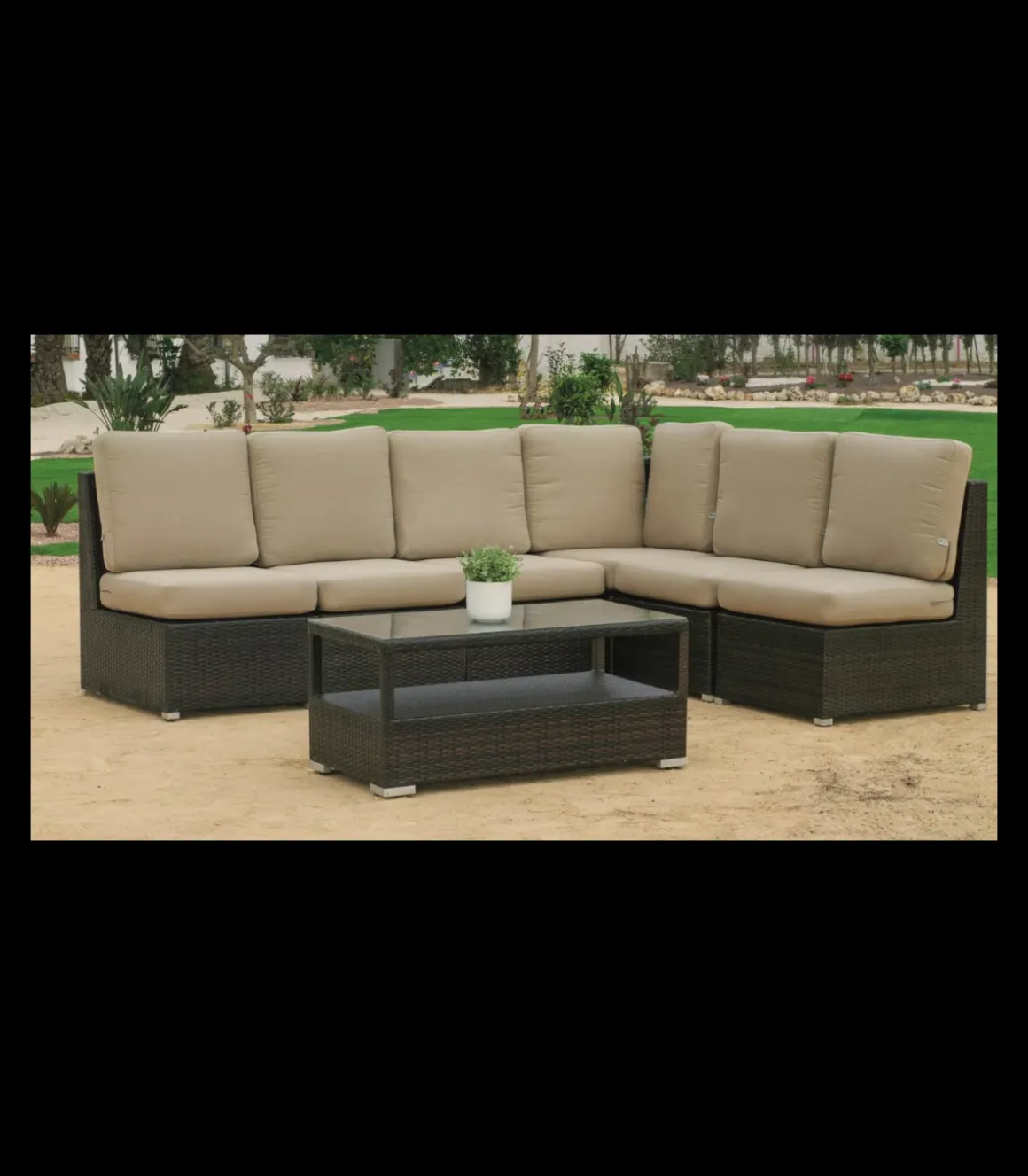 Mesa centro para terraza jardín Arizona medula sintética marrón.