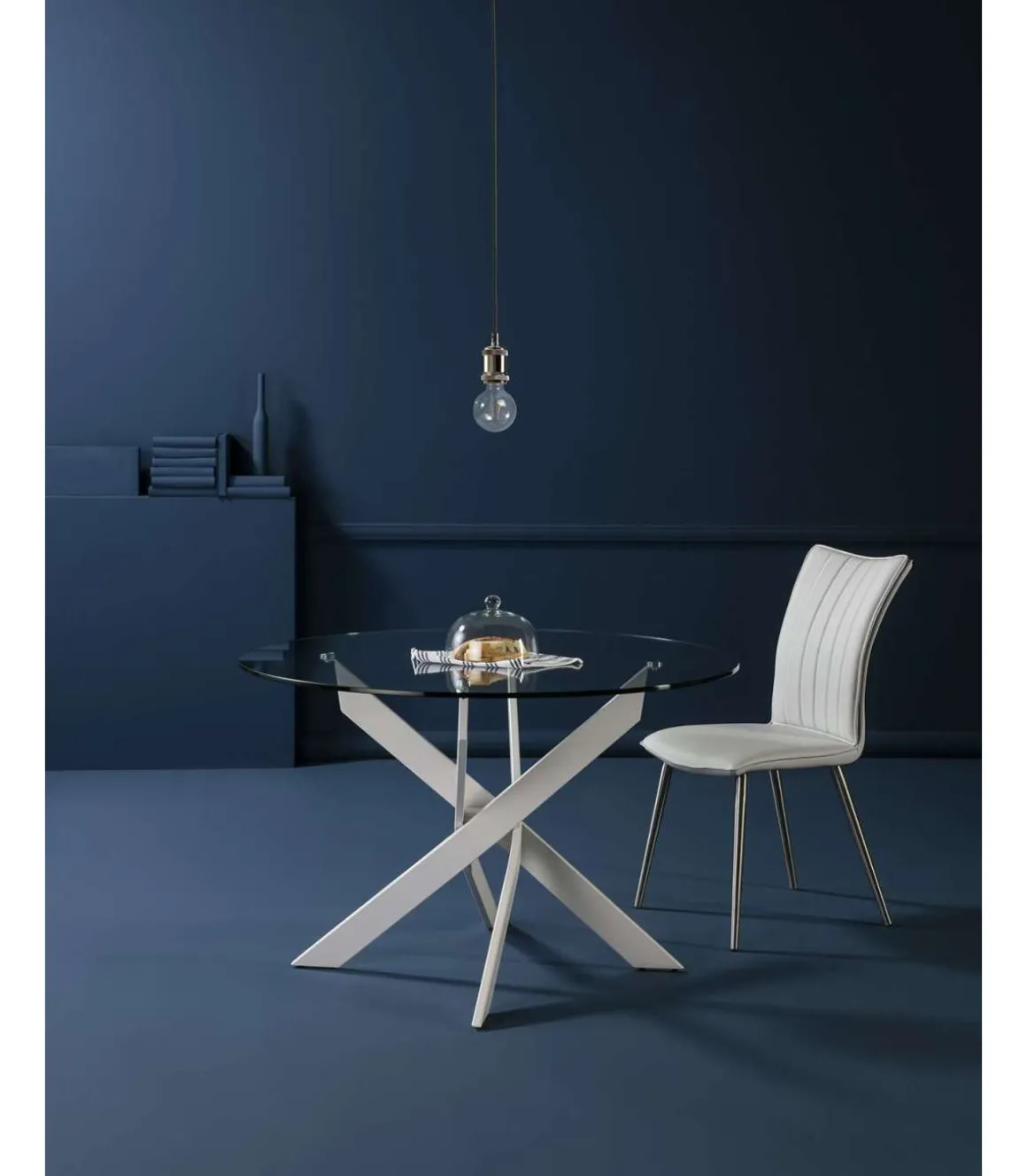 Mesa comedor redonda Rota acabado blanco, 120 cm(ancho) 76 cm(alto).