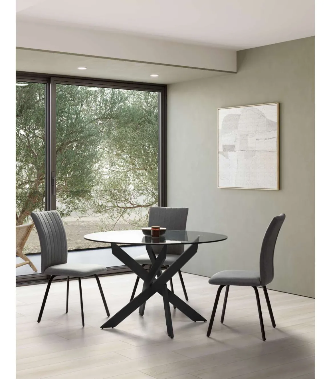 Mesa comedor redonda Rota acabado negro, 120 cm(ancho) 76 cm(alto).