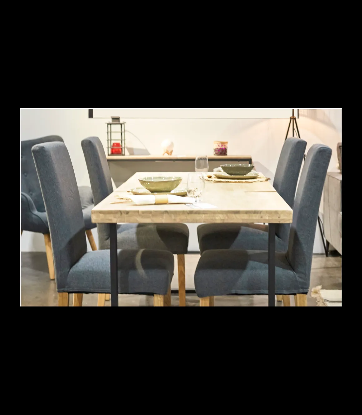 Mesa extensible STEVE Roble Nordish/Negro 76 cm(alto)140-180 cm(ancho)80 cm(largo)