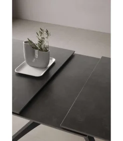 Mesa para comedor extensible Md-Boris acabado gris oscuro/negro, 150/200cm(ancho) 76cm(altura) 85cm(fondo).