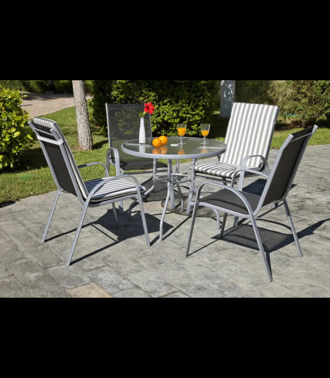 Mesa para terraza jardín en acero Seul-90, en acabado color plata (diámetro-alto): 90x75 cm..