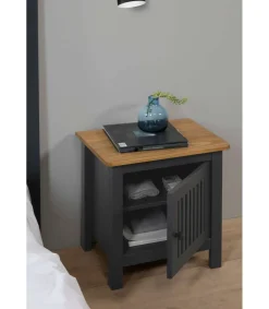 Mesita de noche 1 puerta acabado gris modelo Luna, 46 cm(ancho) 49.5 cm(alto) 35 cm (fondo)