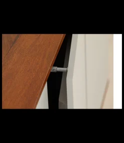 Mueble aparador Md-Tania 3 puertas acabado blanco/roble, 150cm(ancho) 80cm(altura) 43cm(fondo)
