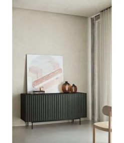 Mueble aparador modelo Sierra 3 puertas 3 cajones interiores acabado negro, 159.2cm(ancho) 79.6cm(alto) 47cm (fondo).