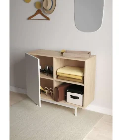 Mueble auxiliar modelo 601-2 acabado en roble/blanco. 78 cm (alto) x 90 cm (ancho) x 34 cm (prof.)