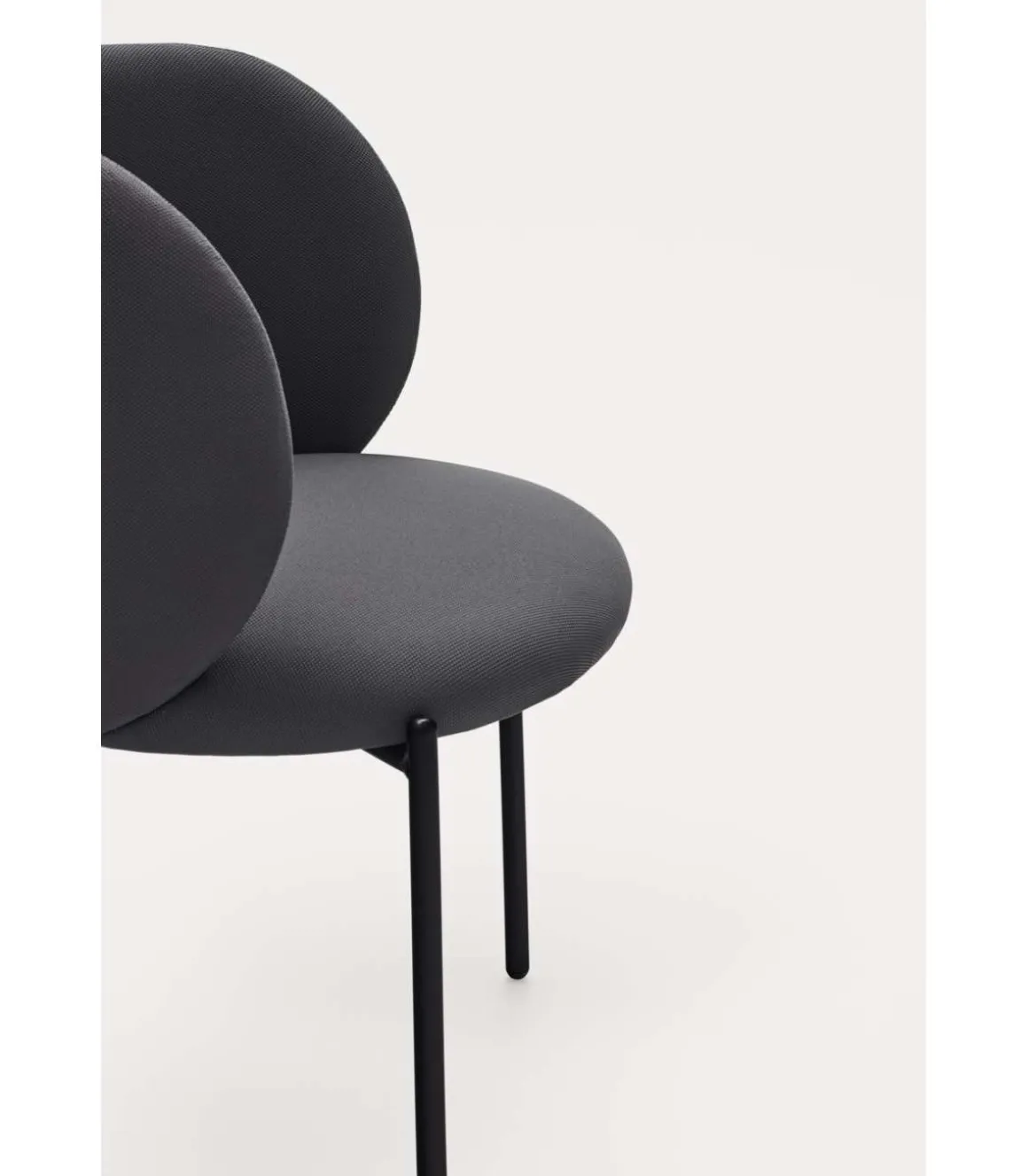 Pack de 2 sillas modelo Mogi tapizado en textil gris oscuro, 49/81cm (alto) 59cm (ancho) 56cm (largo)