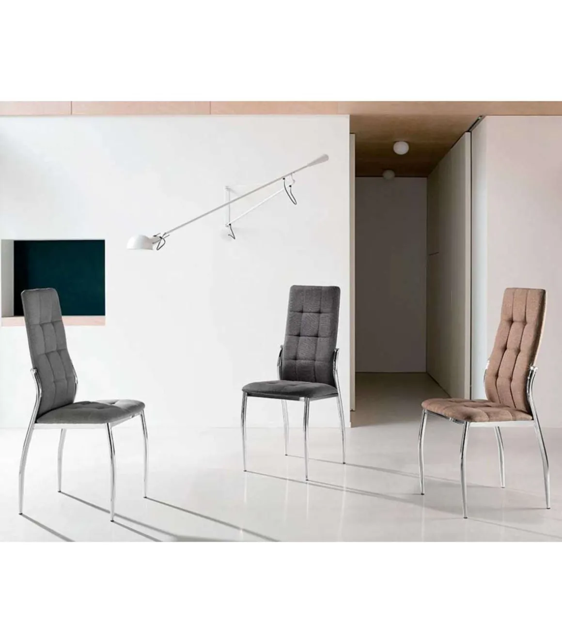 Pack de 4 sillas modelo Petra tapizado en tela gris claro, 46 x 54 x 101/48 cm (largo x ancho x alto)
