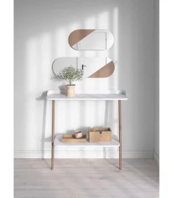 Recibidor modelo 787 acabado blanco/nogal, 87.5 cm (alto) x 111 cm (ancho) x 31 cm (prof.)