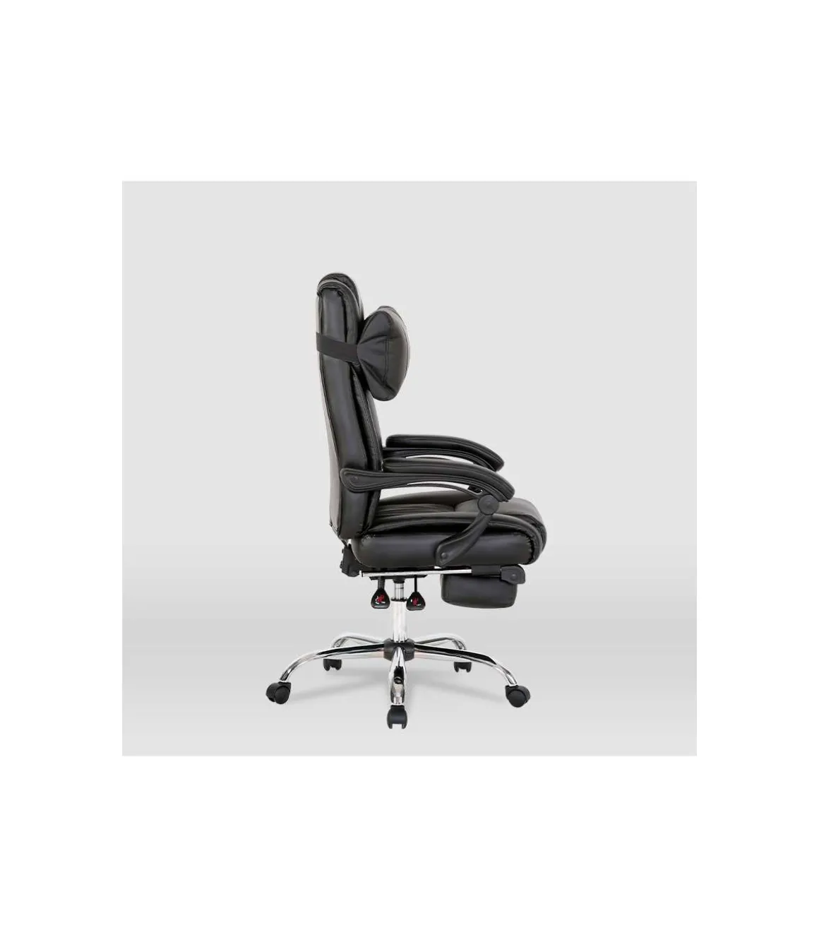 Silla de oficina Samanta en piel sintética negra. Alto: 118/125.5cm Ancho: 63.5cm Fondo: 64cm.