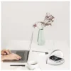 Sobremesa con cargador modelo Luxo acabado blanco 10cm(alto) 20 cm(ancho) 20 cm (fondo)
